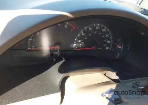 2001 Lincoln Ls V6 Auto/V6 Manual z USA, uszkodzony, nr VIN 1LNHM86S41Y730913